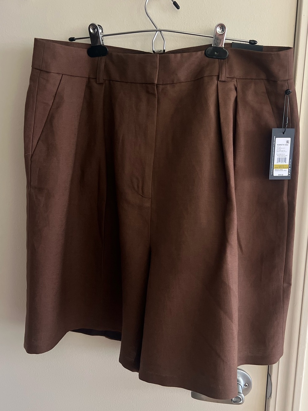NWT Kenneth Cole Brown Linen High Rise Shorts Size 14